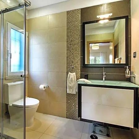 Willa Carvoeiro Sleeps 12 Air Con Wifi Carvoeiro (Lagoa)