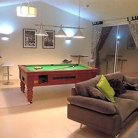Villa Carvoeiro Sleeps 12 Air Con Wifi Carvoeiro (Lagoa)
